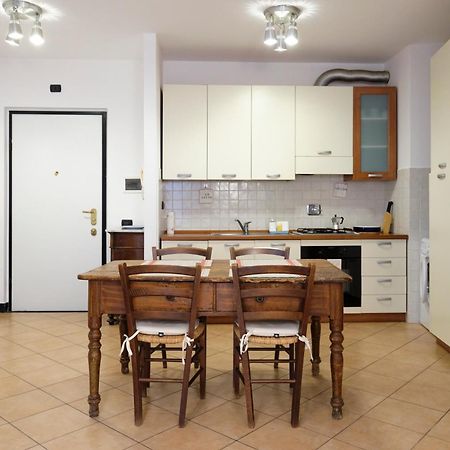 Prione'S Apartment Bis Genoa Exterior photo